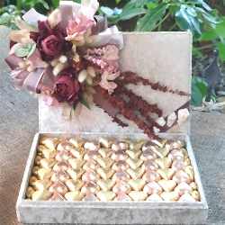 Bordo Deniz Konseptli Özel Çikolata