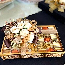 Turuncu Dekorlu İsteme Çikolatası