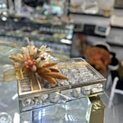 Gümüş Objede Pembe Dekorlu Kız İsteme Çikolatası